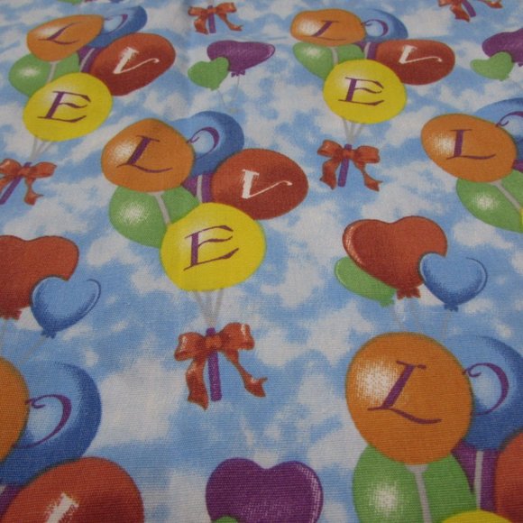 Melrose Love Balloons Medium Scrub Top - Picture 5 of 7